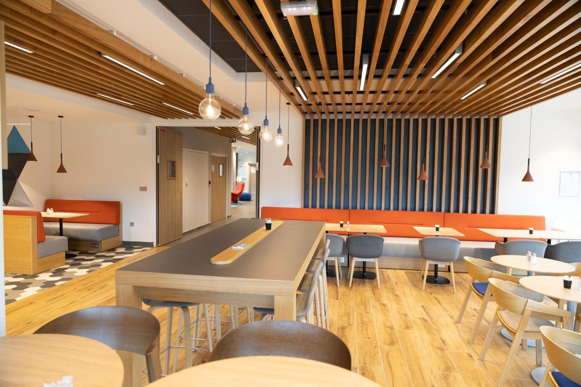 Hotel Express Caen By Ihg