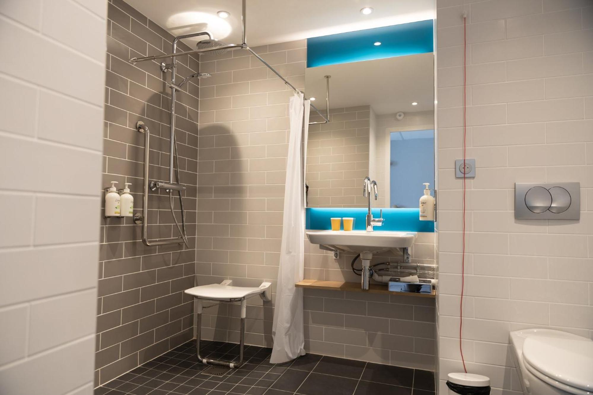 Express Caen By Ihg Hotel Epron